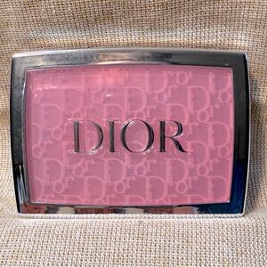 Dior Rosy Glow Blush in 001 Pink